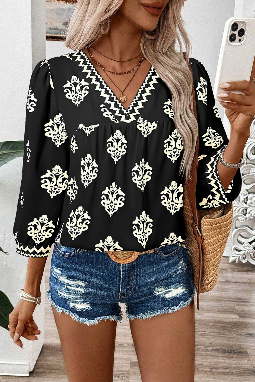 Black Damask Floral Print Contrast V Neck 3/4 Sleeve Blouse