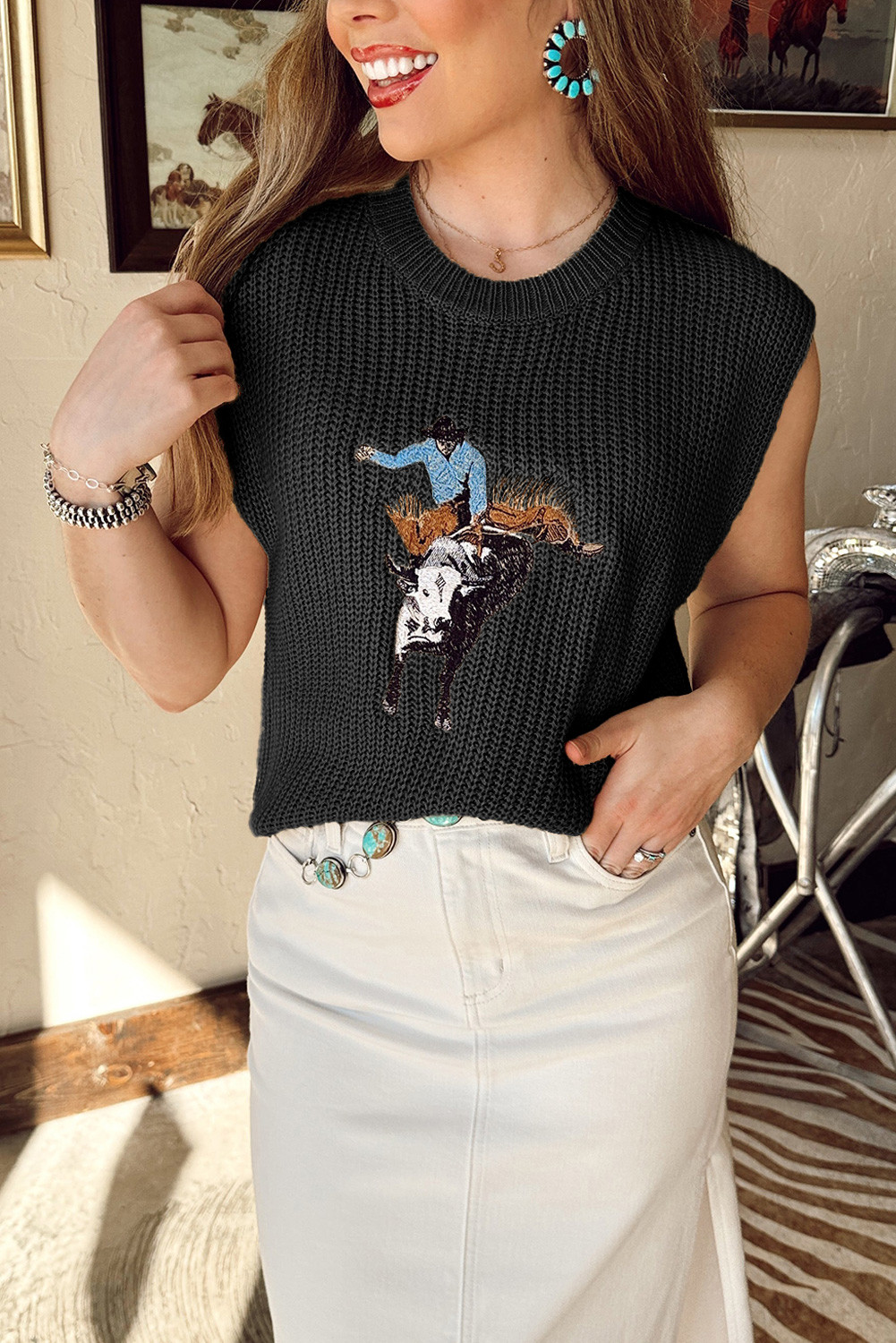 Black Western Cowboy Embroidery Round Neck Sleeveless Sweater