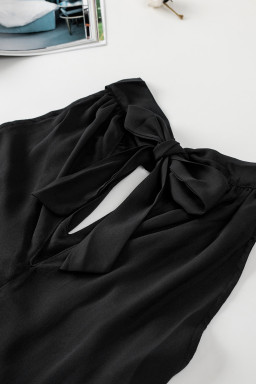 Black Keyhole Halter Neck Tank