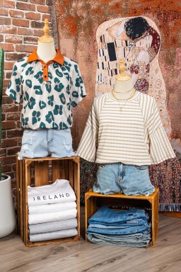 Apricot Stripe Textured Knit Split Hem Half Sleeve Loose Top