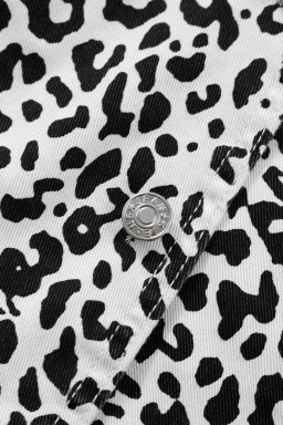 Brown Leopard Print Button Overlap Denim Shorts