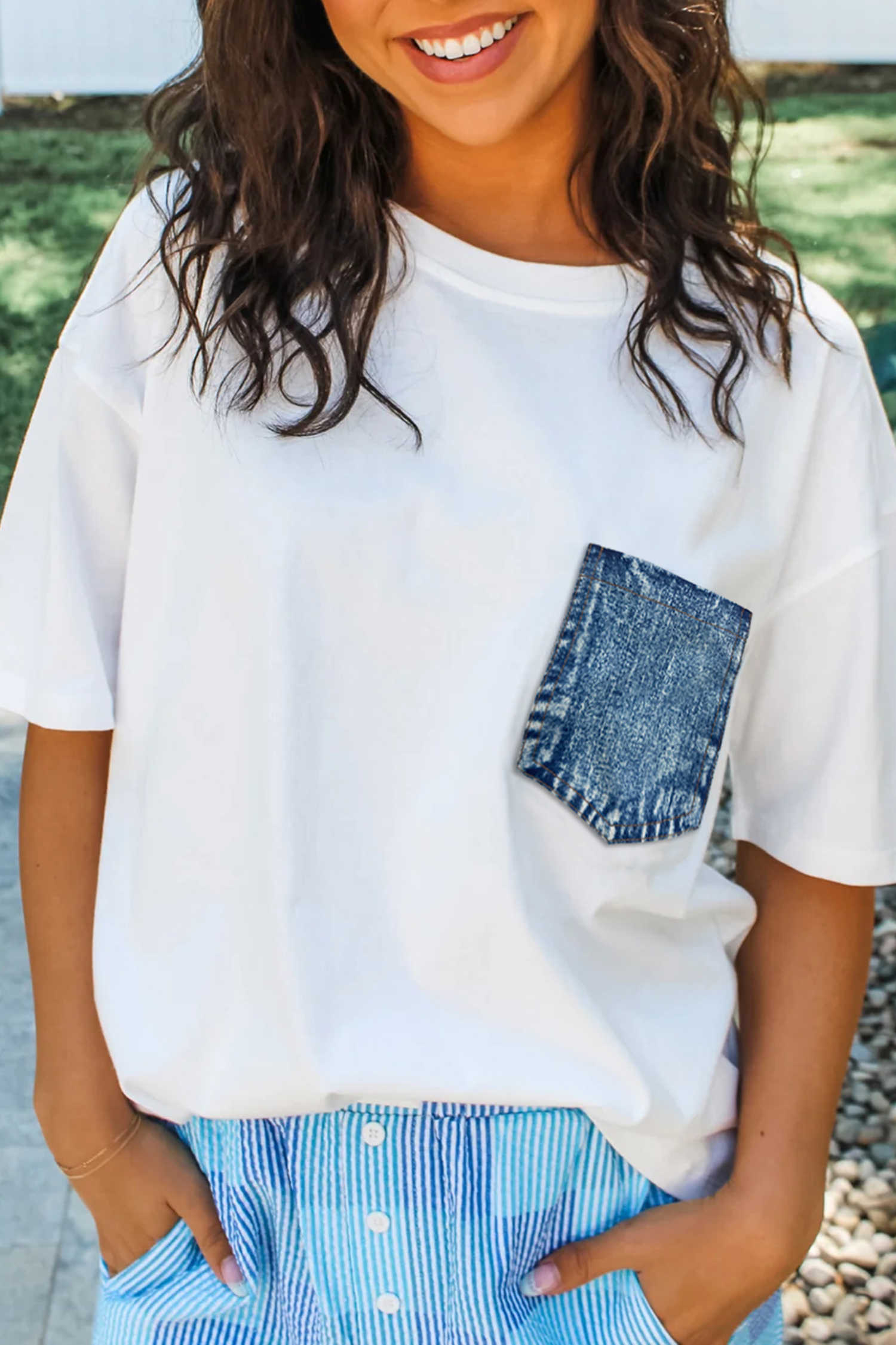 White Color Block Chest Pocket Patched Casual Short Sleeve Top