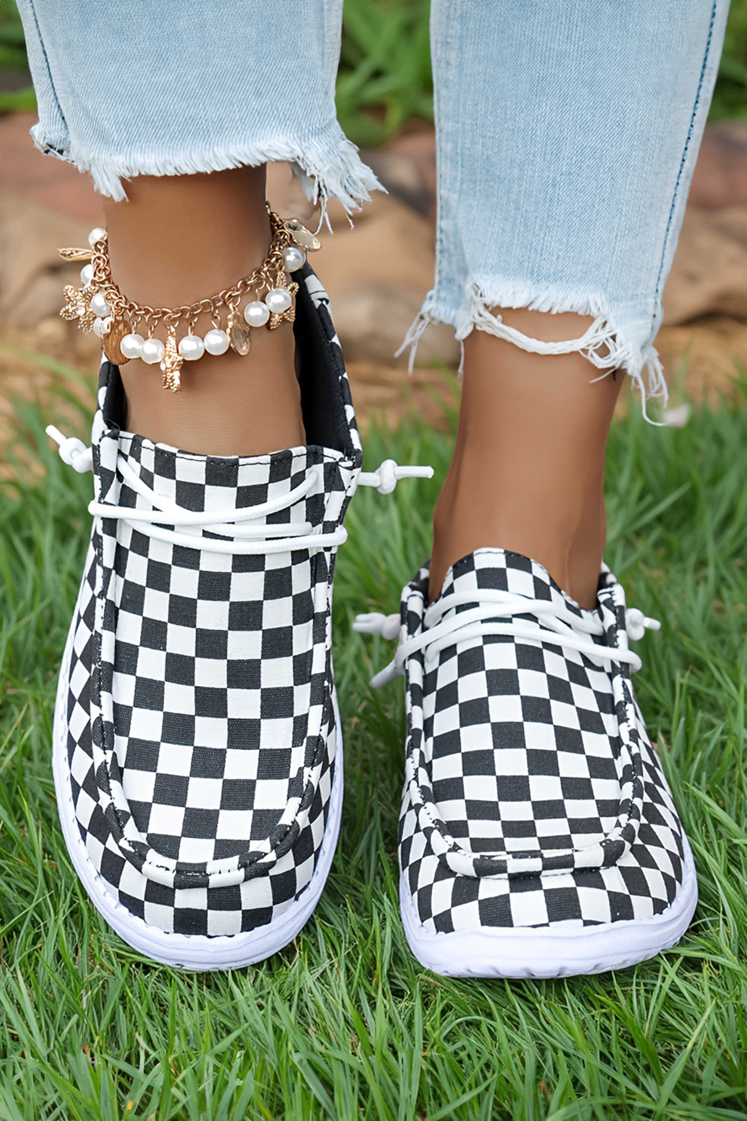 Color black Checkered Print Lace-up Detail Flat Shoes