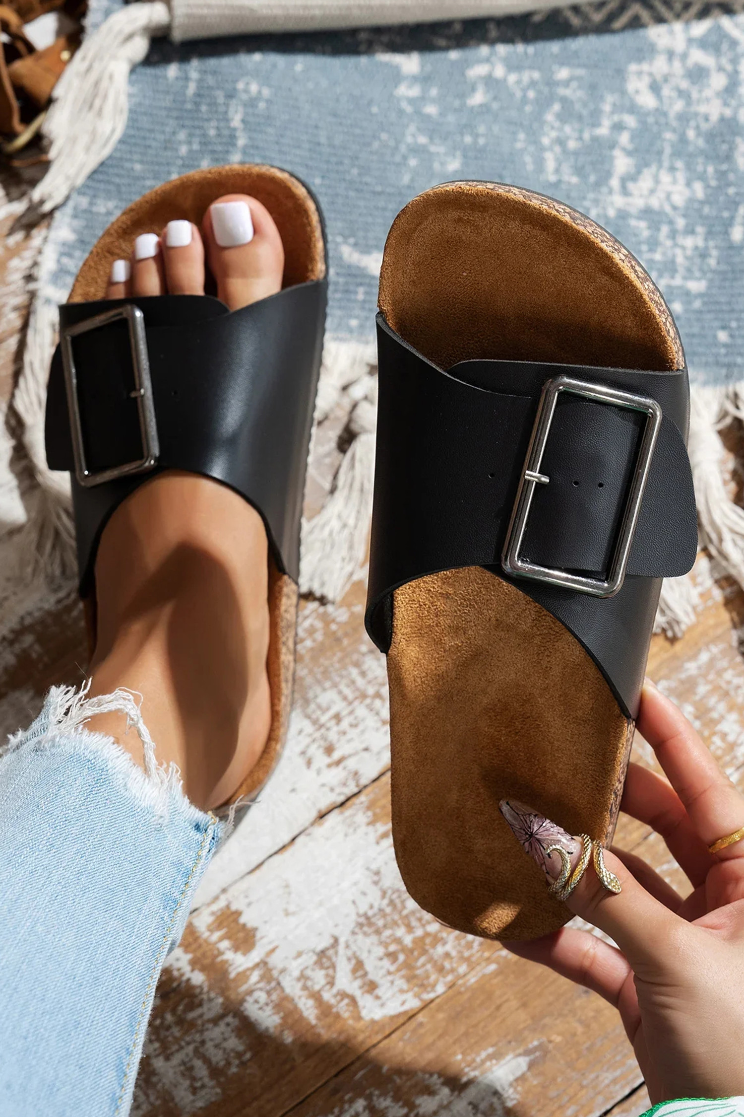 Color black Retro Geometric Print Buckle Strap Flat Slippers