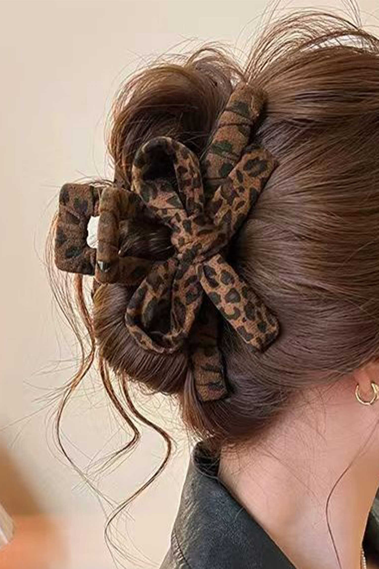 Chestnut Vintage Leopard Cloth Wrap Durable Plastic Hair Claw Clip