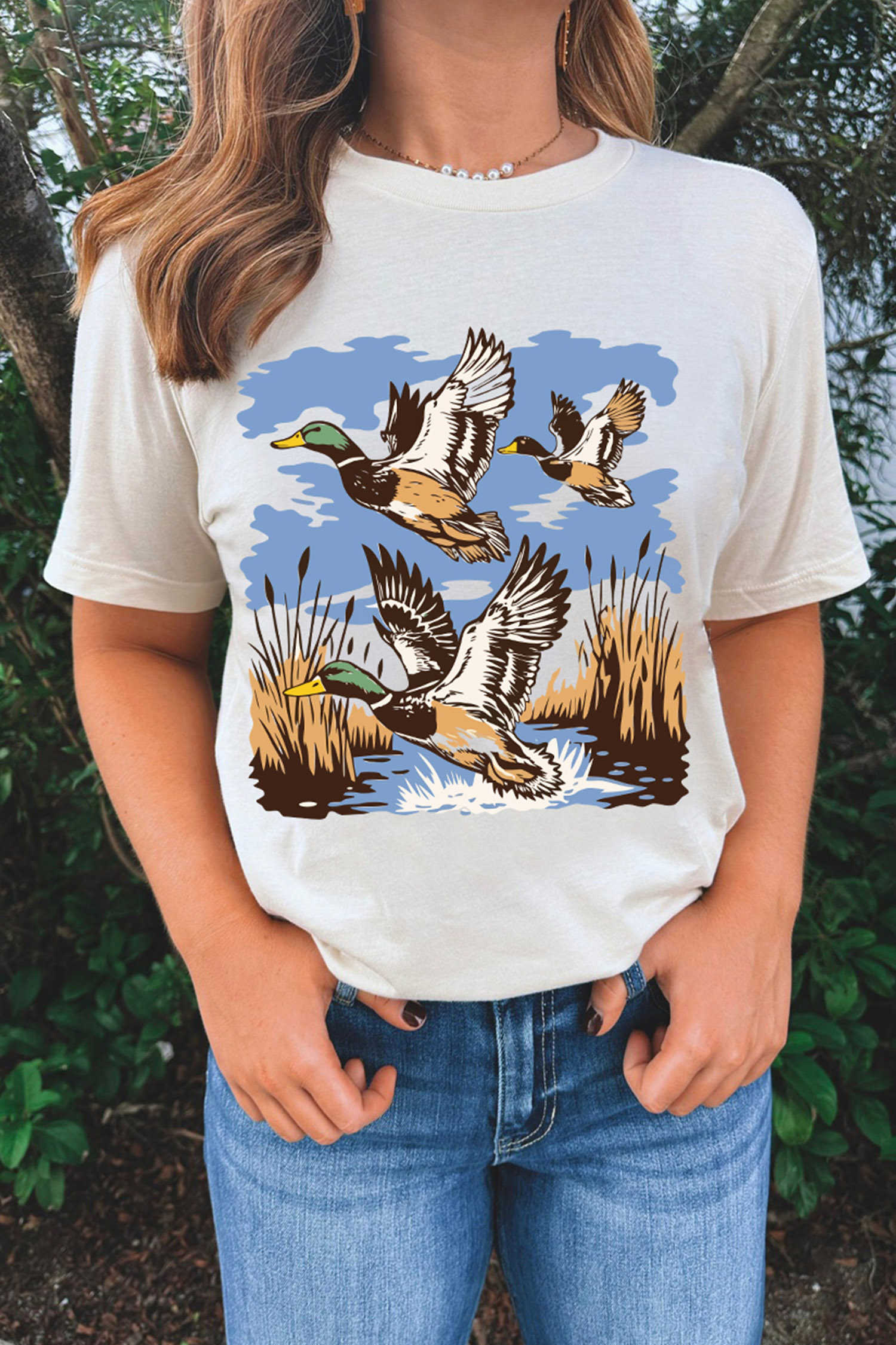White Wild Duck Printed Nature Aesthetic Tee