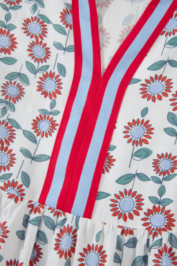 Red Floral Print Contrast Trim Flutter Sleeve Mini Dress