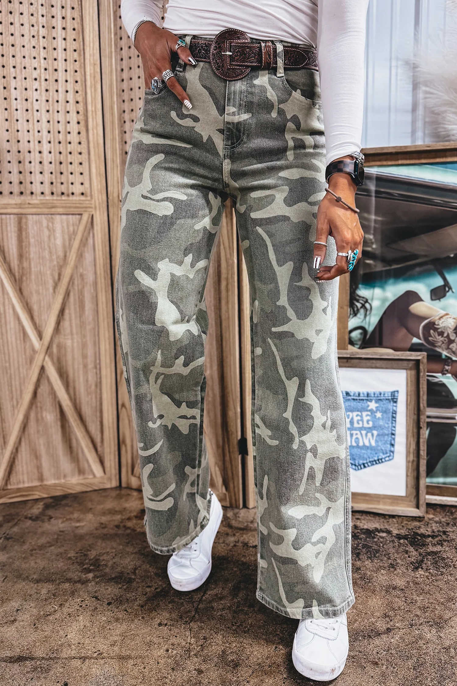 Green Camouflage Print Regular Fit Full Length Elastic Hip Jeans
