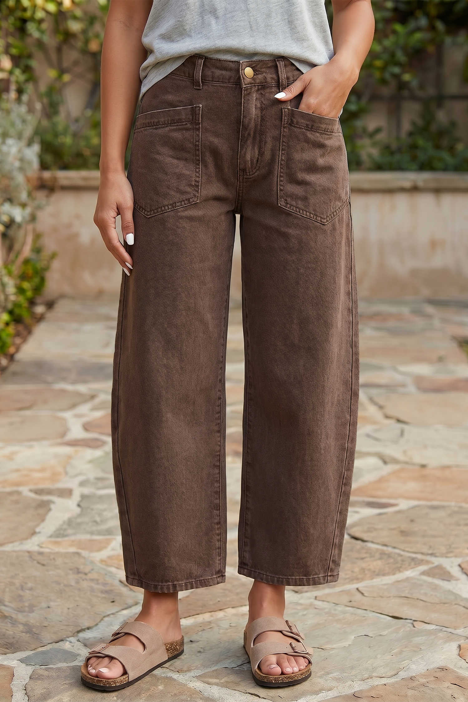 Coffee Solid Color Square Patch Pocket Ankle-length Barrel Jeans