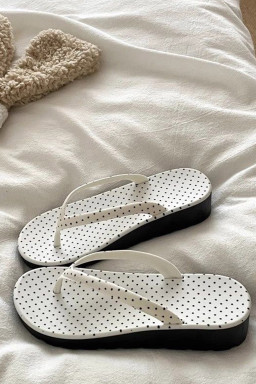 White Polka Dot Contrast Low Heel Platform Flip Flops Slippers