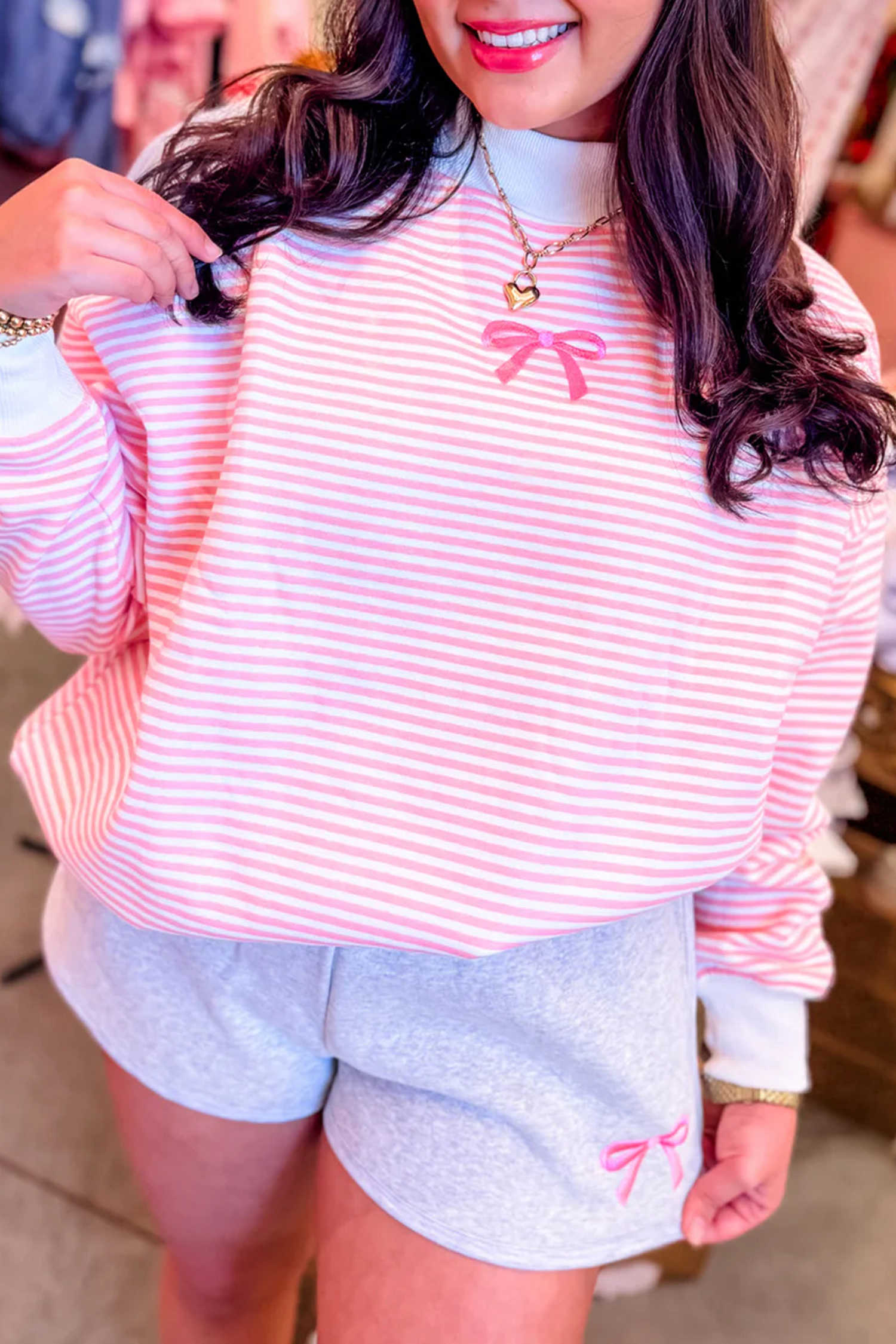 Pink Stripe Bow Embroidered Bow Contrast High Neck Baggy Sweatshirt