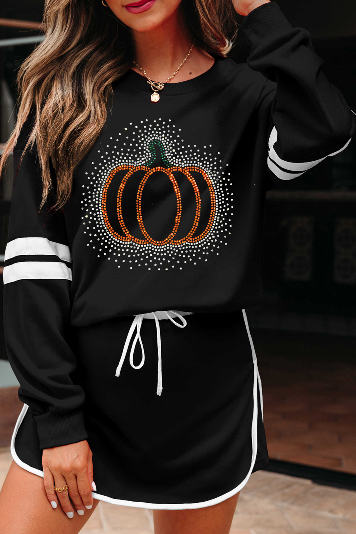 Black Graphic Sets